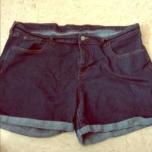 Curvy Denim Shorts